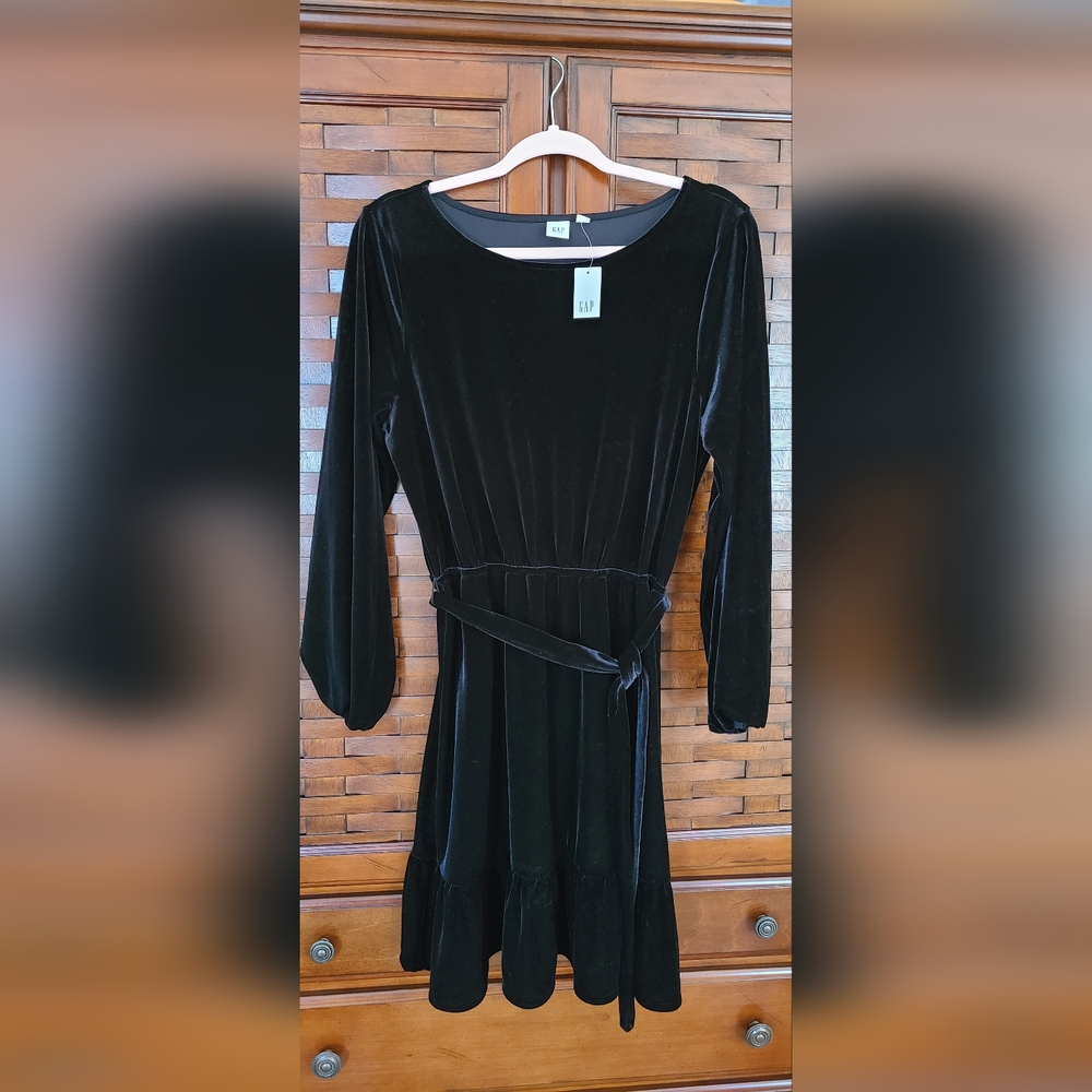Gap velvet black dress